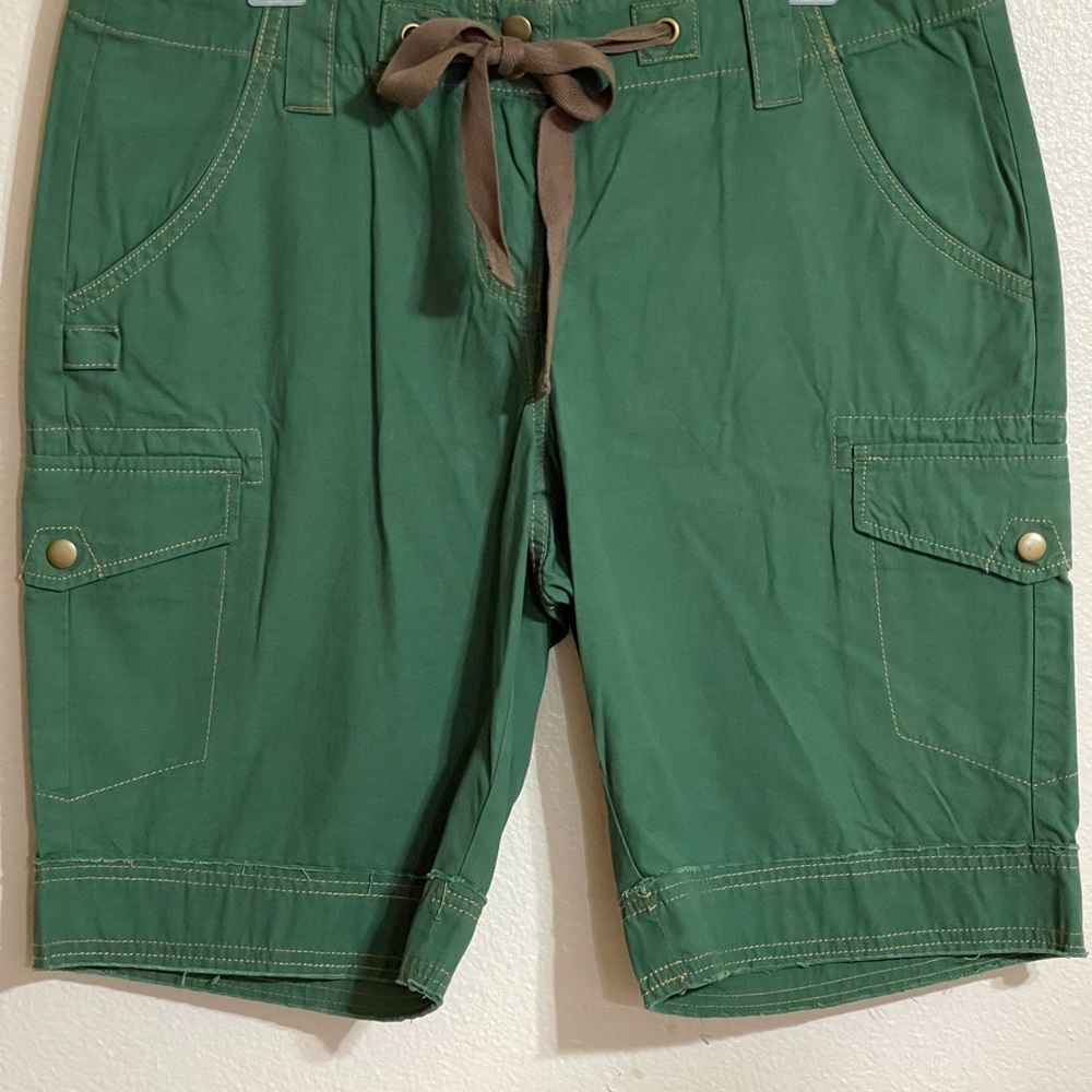 CAbi Green Women's Shorts